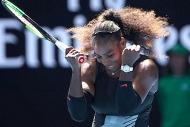 Serena Williams zafere koşuyor